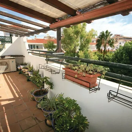 09 Apartment